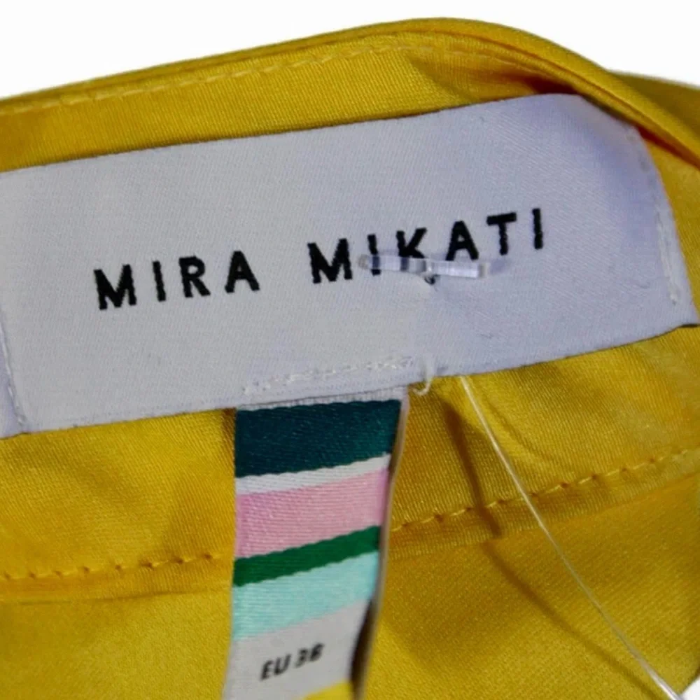 Mira Mikati Sunny Yellow Short Sleeve Top Pom Pom Accents Size 6 - Picture 7 of 10